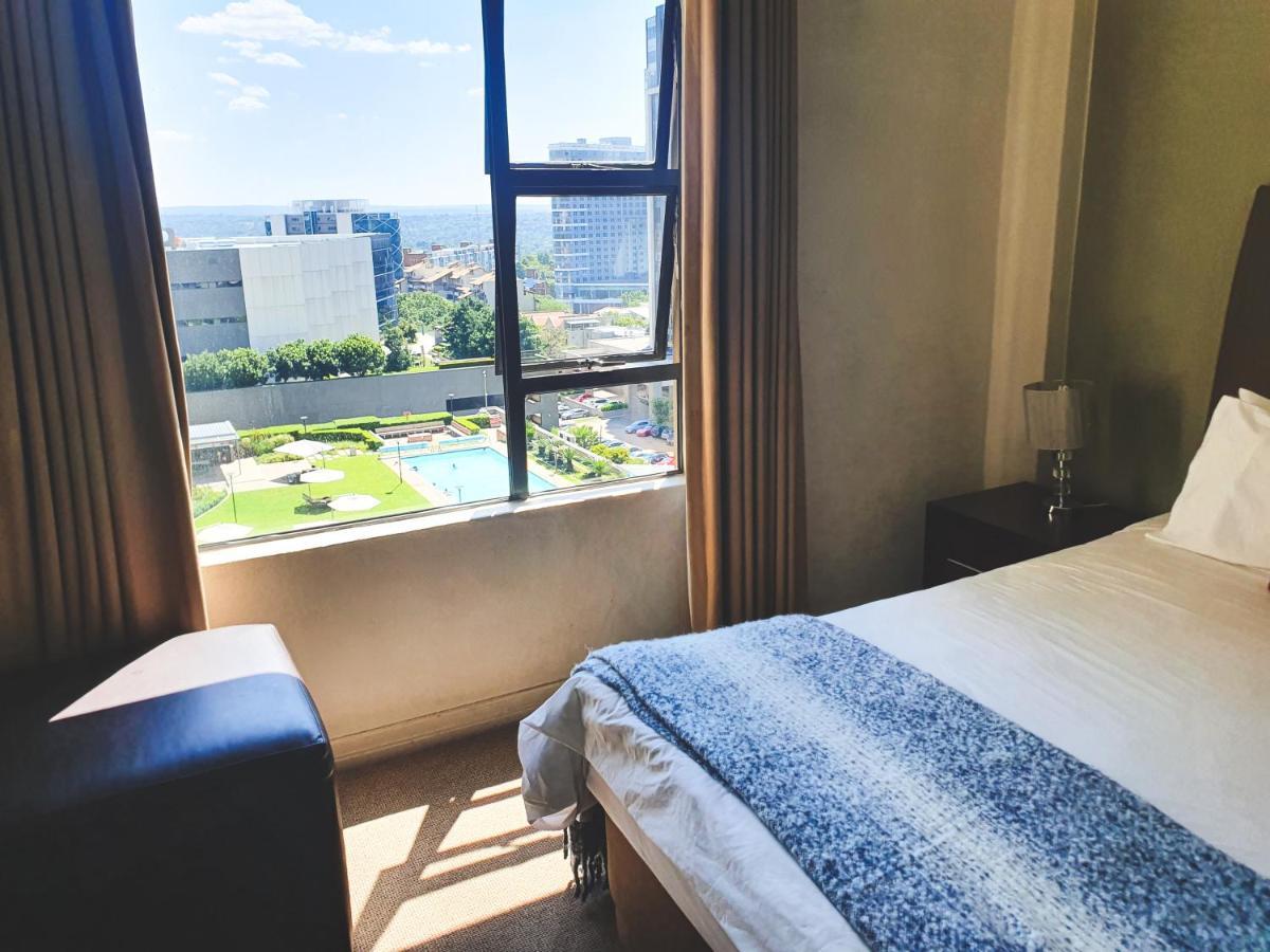 Westpoint Sandton Apartments Johannesburg Bagian luar foto